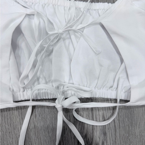 Garage White Skirt Set - Picture 7 of 7